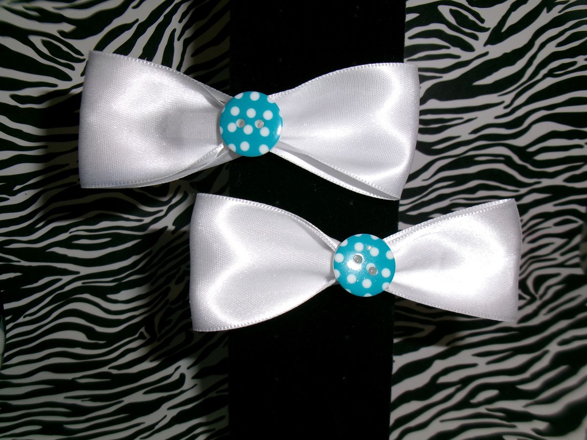 blue polka dot button bow